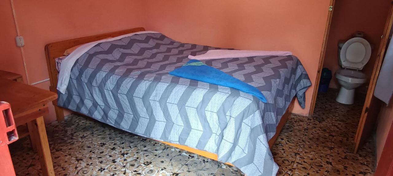Hospedaje Santo Domingo Panajachel Eksteriør bilde